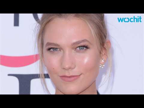 VIDEO : Karlie Kloss? Rental Home is Nicer Than All of Our Houses Combined
