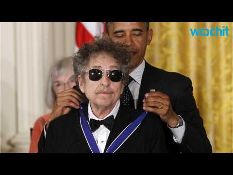 VIDEO : Bob Dylan FInally  Speaks Out After Nobel Prize Honor