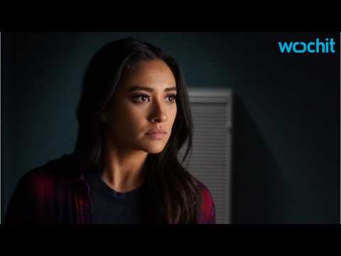VIDEO : Shay Mitchell Tells Fans What's After Pretty Little Liars