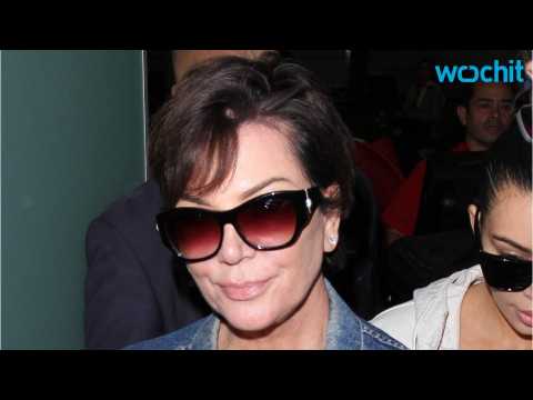 VIDEO : Kris Jenner Turns Her Back On Kim Kardashian