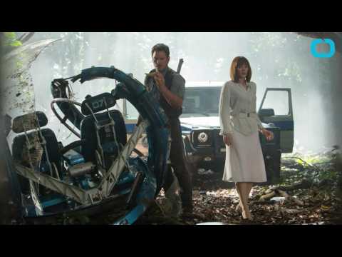 VIDEO : 'Jurassic World' Sequel Adds Rafe Spall, Toby Jones