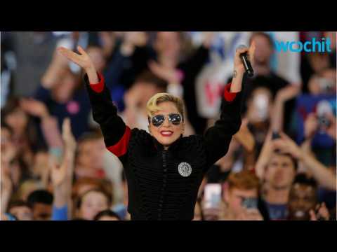 VIDEO : Lady Gaga Wore Micheal Jackson Threads At Clinton's Rally