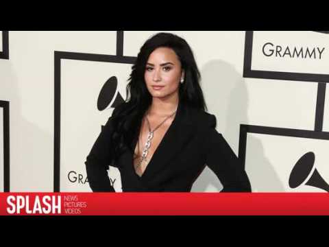 VIDEO : Demi Lovato Makes Light of the Election, Deletes 'Grab Some P----' Tweet