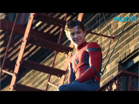 VIDEO : Spider-Man Actor Tom Holland Contracted for 6 Marvel Movies