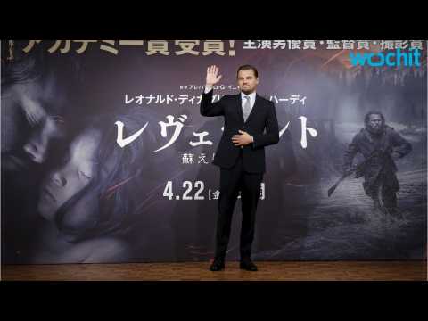 VIDEO : Leonardo DiCaprio Promotes The Revenant In Japan