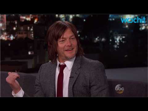 VIDEO : Norman Reedus Warns Fans About 