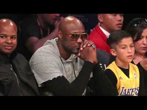 VIDEO : Lamar Odom Attends First Los Angeles Lakers Game