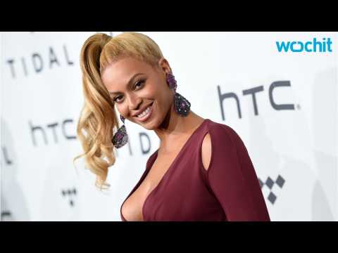 VIDEO : Beyonce Releases Active Wear Line for Women