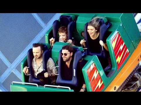 VIDEO : Aaron Paul Takes Wife On A Rollercoaster Ride