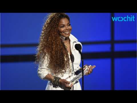 VIDEO : Why Is Janet Jackson Delaying Her Tour?