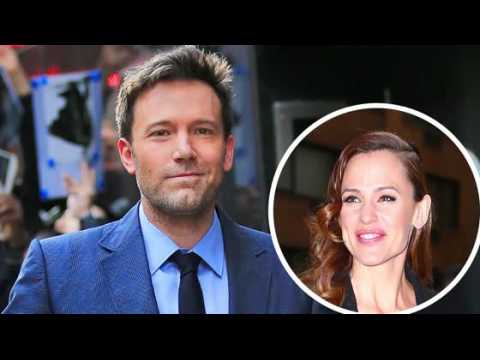 VIDEO : Ben Affleck is Moving Jennifer Garner into a Nearby Home While He Films Justice League