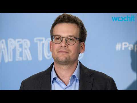VIDEO : John Green's 'Let It Snow' Pushed Until 2017