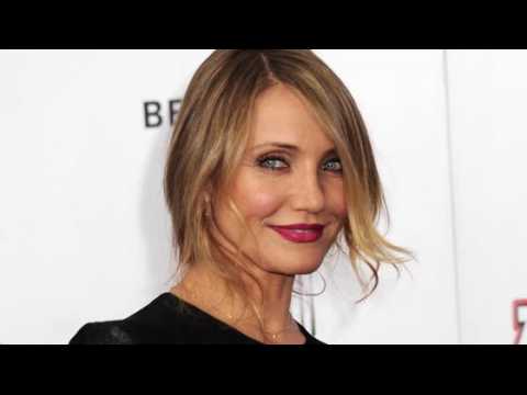 VIDEO : Cameron Diaz Doesn't Mind Aging, Says 25 Sucked
