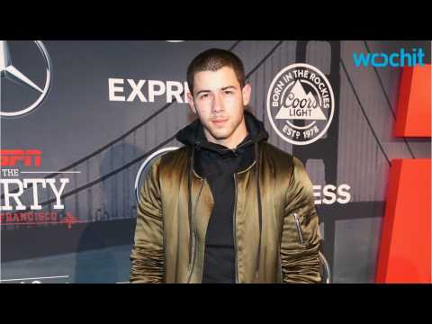 VIDEO : Nick Jonas and Tove Lo in New Video for 'Close'