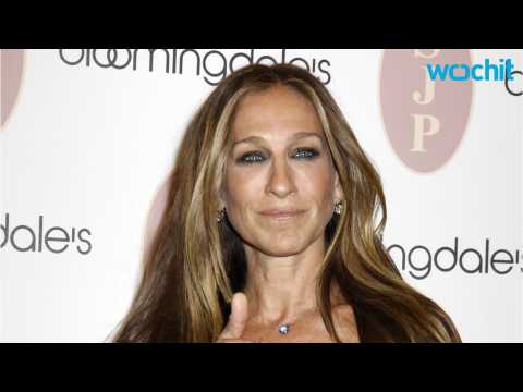VIDEO : Sarah Jessica Parker Celebrates Her Birthday With a Day Out at the Museum