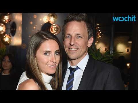 VIDEO : Seth Meyers Welcomes Home His First Child