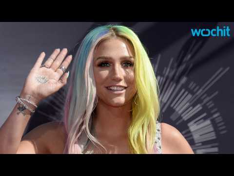 VIDEO : Judge Refuses a Plea by Kesha to Release Her From a Contract With Dr. Luke