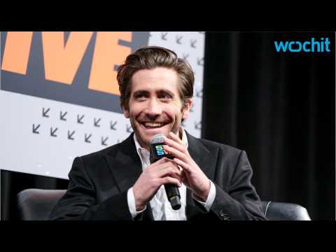 VIDEO : Jake Gyllenhaal Reveals His Celebrity Crush