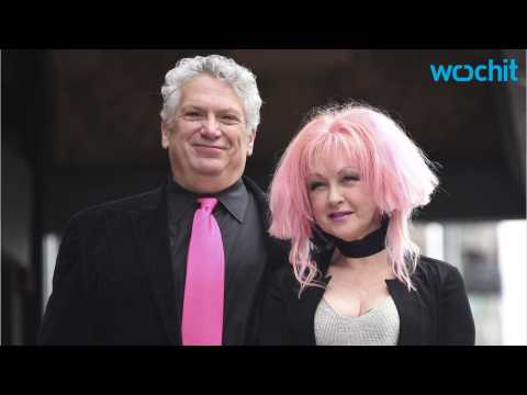 VIDEO : Cyndi Lauper and Harvey Fierstein Earn Walk of Fame Stars