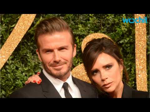 VIDEO : David Beckham Is Hands On Dad