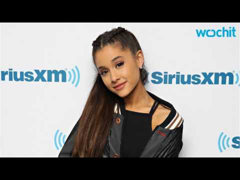 VIDEO : Ariana Grande Releases New Single 'Be Alright'