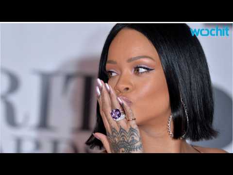 VIDEO : Rihanna Tells Media To Stop Creating Drama Between Her and 'Queen Bey'