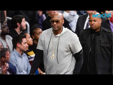 VIDEO : Lamar Odom Spotted Courtside at Los Angeles Lakers Game
