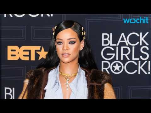 VIDEO : Rihanna Hopes To Inspire Young Black Women