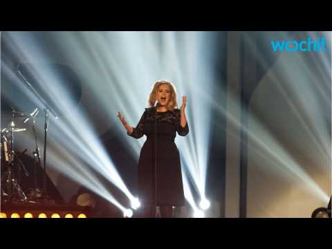 VIDEO : Adele gives moving Brussels tribute