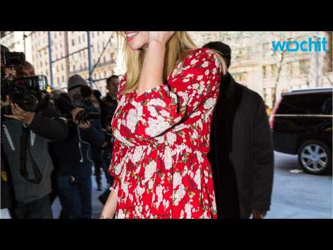 VIDEO : Ivanka Trump Looks Great Leaving Hospital