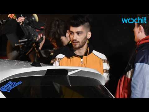 VIDEO : Zayn Malik Is Not Kicking Out Perrie Edwards' Mom