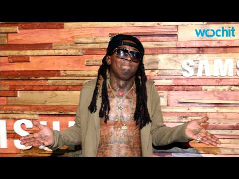 VIDEO : Lil Wayne Suing Record Company for Millions in Unpaid Profit