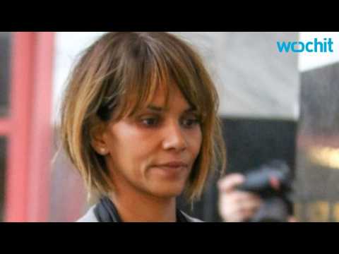 VIDEO : Halle Berry Shares an All Natural Pic in Her First Instagram Post