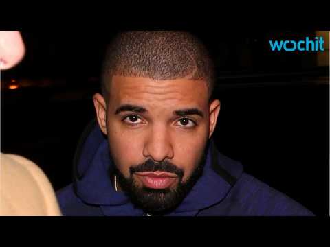VIDEO : Drake Surprises Fans With a SXSW Performance