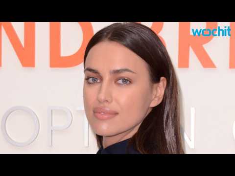 VIDEO : Irina Shayk Shares a Sexy Photo That Highlights Her Ample Assets