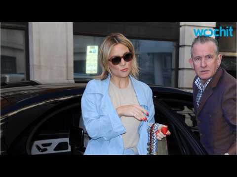 VIDEO : Kate Hudson Confesses She Has The Love Life Of A High Schooler