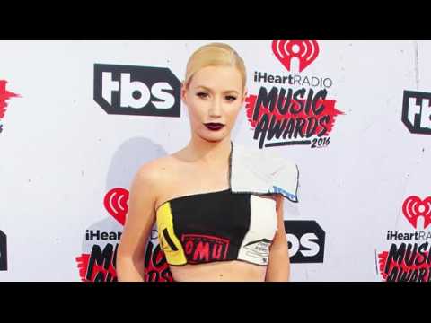 VIDEO : Iggy Azalea Confirms That She and Nick Young Are 'Good'