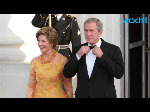 VIDEO : George W. Bush & Laura Bush Adopted A New Pup!