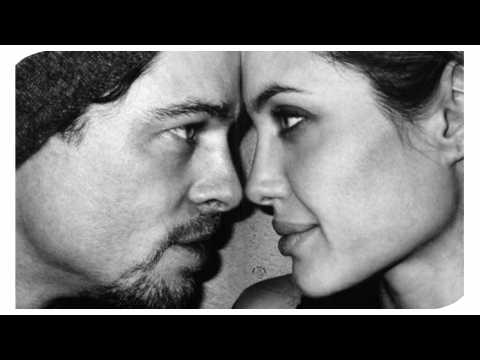 VIDEO : Jon Voight espère qu'Angelina Jolie et Brad Pitt vont annuler leur divorce...