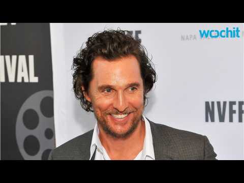 VIDEO : Matthew McConaughey Packs On Pounds For New Role