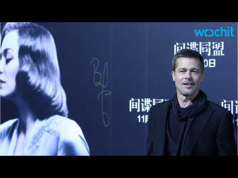 VIDEO : Brad Pitt Returns To China After Ban