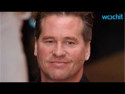 VIDEO : Val Kilmer Says Michael Douglas Apolgized to Him for Claiming He Has Cancer