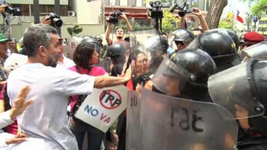 Resultado de imagen para apec protestas