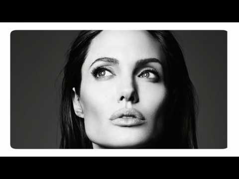VIDEO : Angelina Jolie s'exprime pour la premire fois depuis l'annonce de son divorce