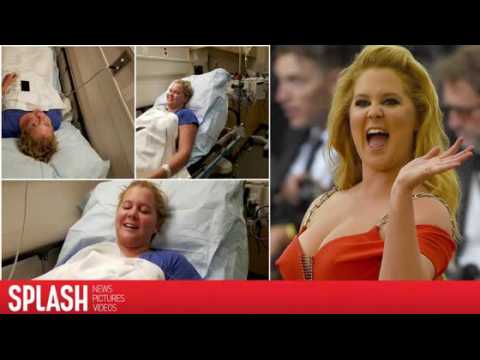 VIDEO : Amy Schumer Lets Loose With Tell-All Food Poisoning Story