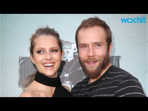 VIDEO : Teresa Palmer And Hubby Welcome Baby Number Two