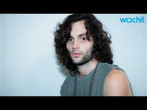 VIDEO : Attention Gossip Girl Fans: Penn Badgley Just Debuted a Totally New Look