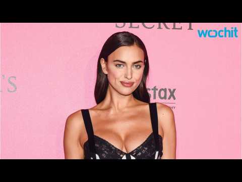 VIDEO : Being Pregnant Didn't Stop Irina Shayk At The 2016 Victoria's Secret Fashion Show