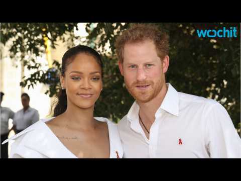 VIDEO : Rihanna and Prince Harry Became Friends