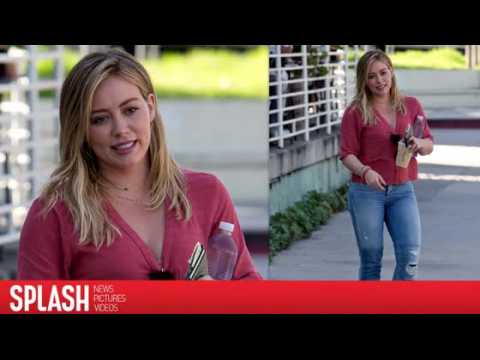 VIDEO : Hilary Duff Feels Judged For Being a Young Mom in Hollywood